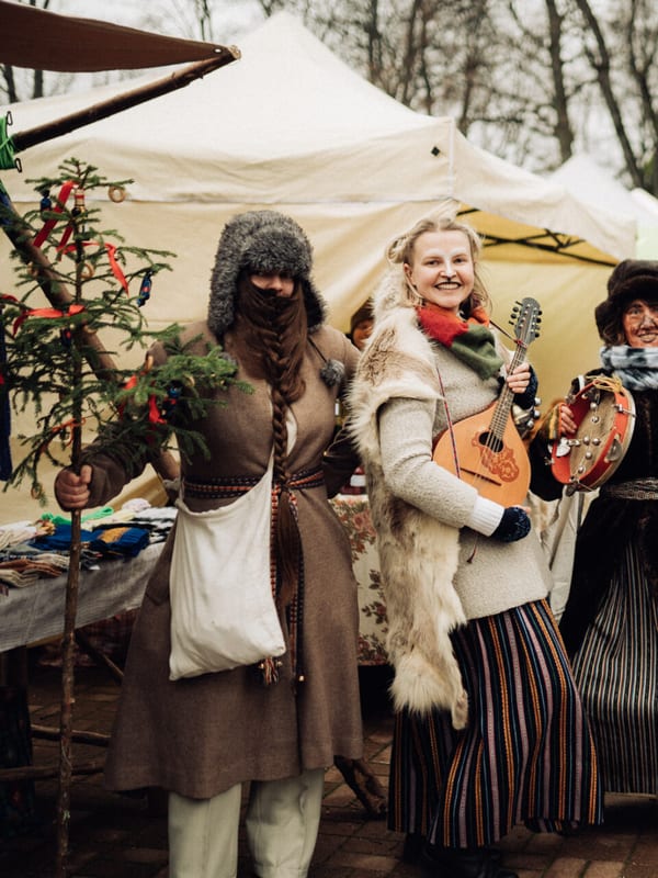 Ziemas saulgriežu svinības un tirdziņš Valmiermuižā