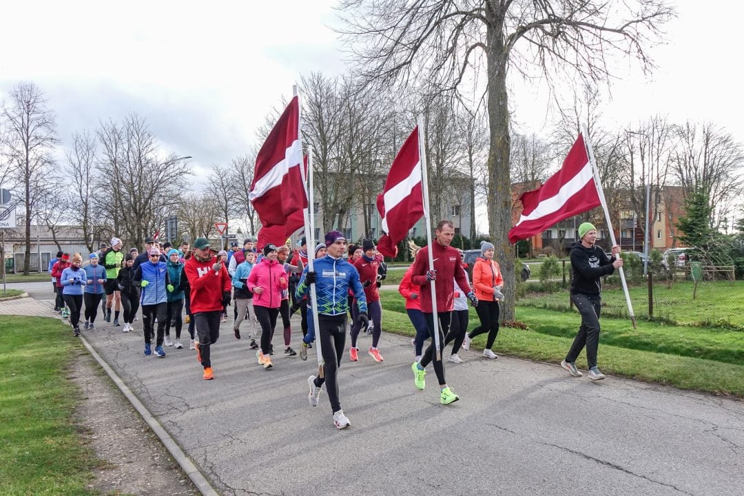“Izskrien, izstaigā vai izbrauc ar velosipēdu Latvijas kontūru Ventspilī”