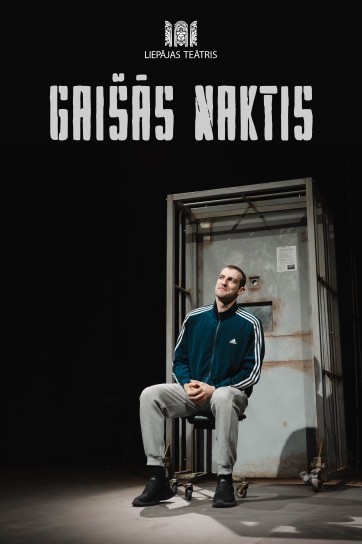 GAIŠĀS NAKTIS